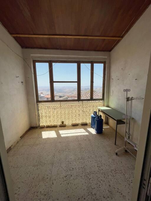 Full House 2 Big Bedroom Near To City & Hill Views Mussomeli المظهر الخارجي الصورة